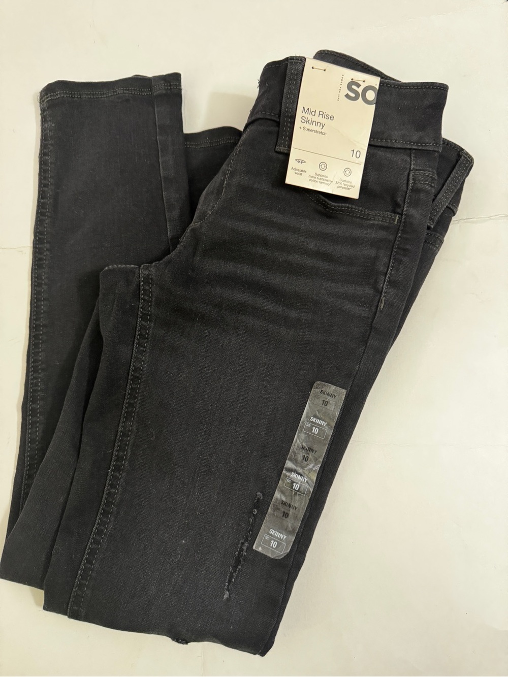 SO Black Mid-Rise Skinny Jeans